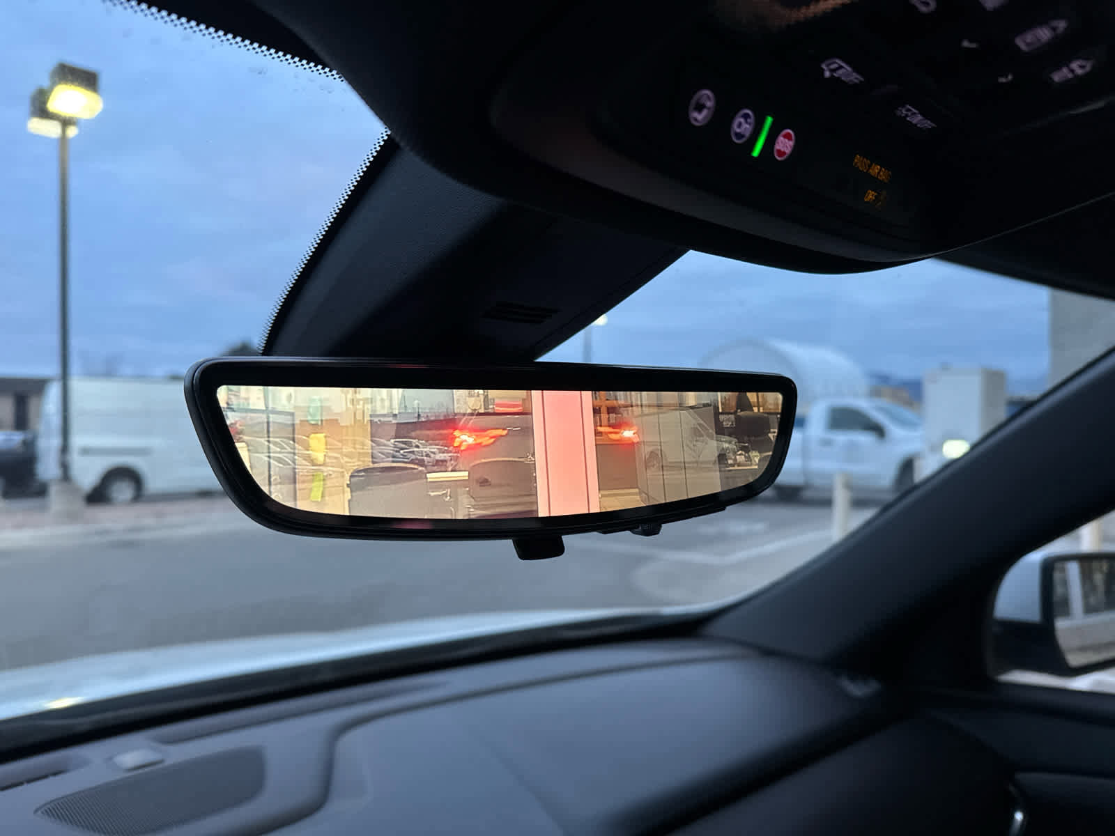 Certified 2023 Chevrolet Traverse Premier image 28