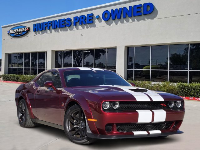 Used 2022 Dodge Challenger R/T Scat Pack RWD image 1