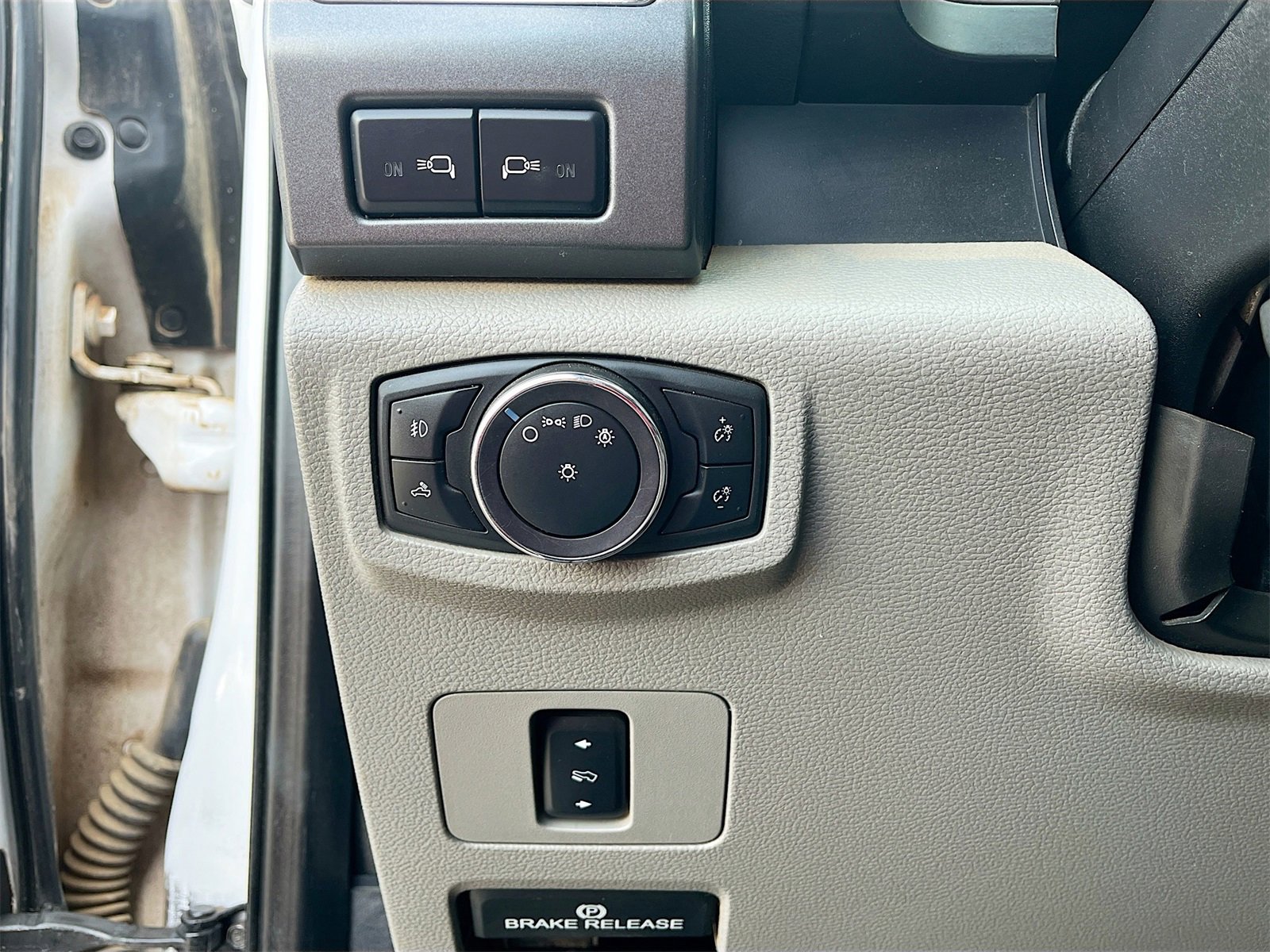 Used 2020 Ford F250 XLT w/ XLT Premium Package image 10