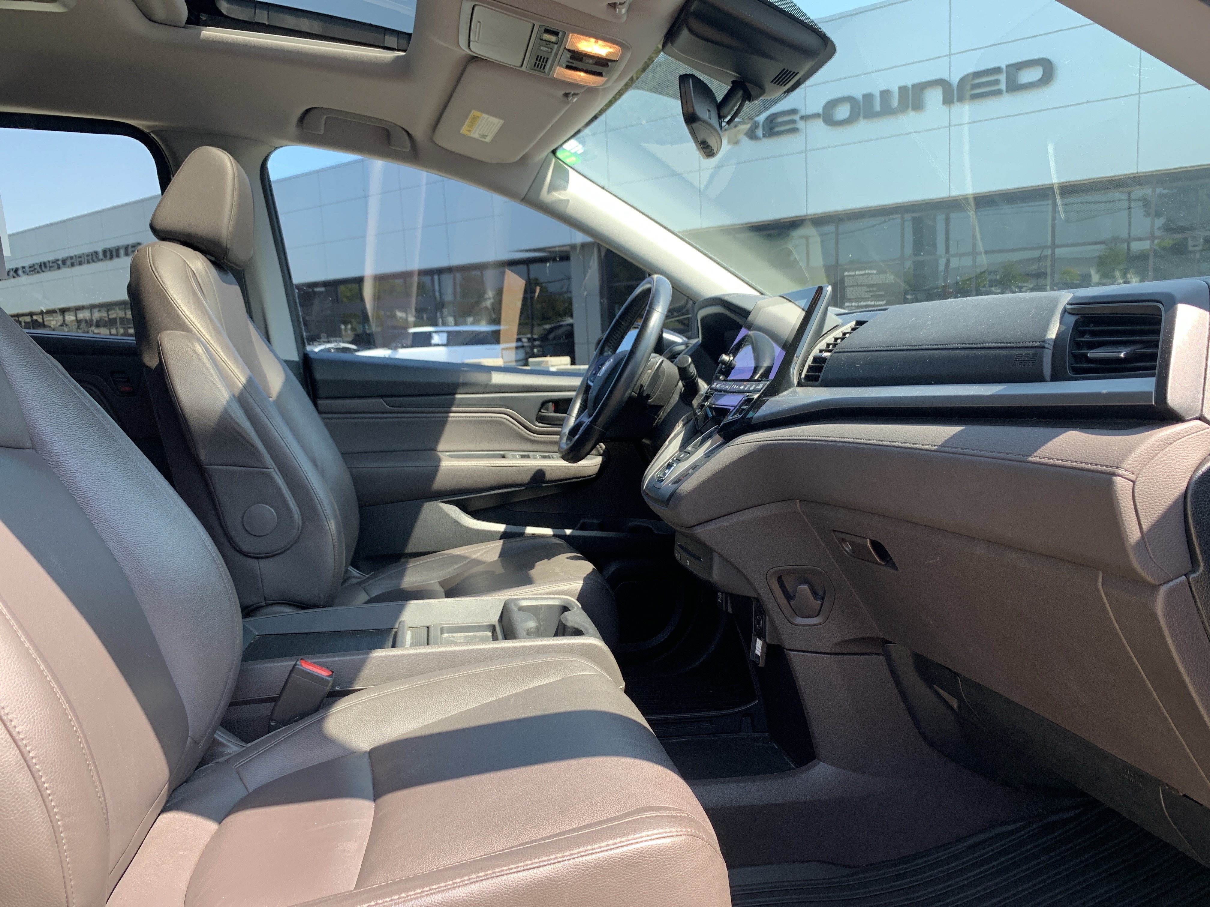 Used 2018 Honda Odyssey Touring image 35