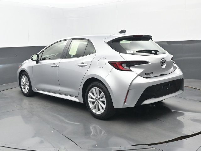 Used 2026 Toyota Corolla SE FWD image 3