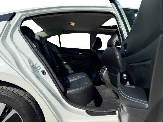 Used 2022 Nissan Altima 2.5 SL AWD/4WD image 44