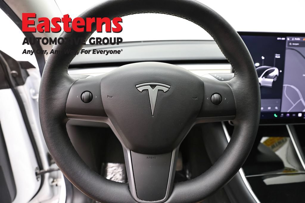 Used 2021 Tesla Model Y Long Range AWD/4WD image 10
