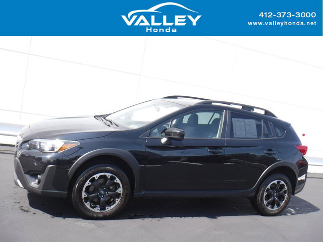 Used 2023 Subaru Crosstrek 2.0i Premium image 2