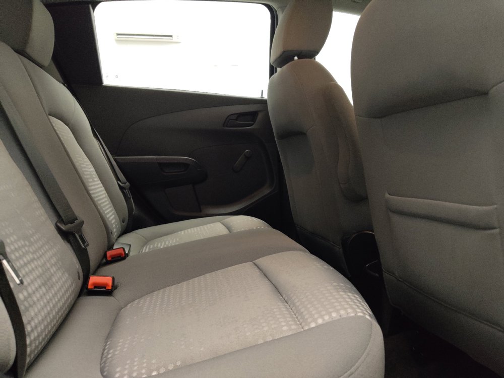 Used 2020 Chevrolet Sonic LT FWD image 19