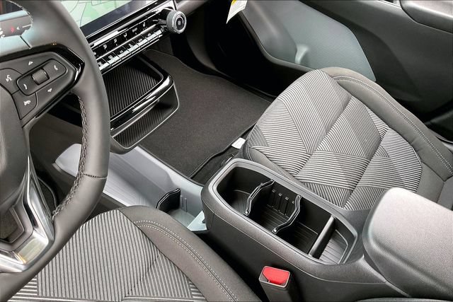 New 2027 Chevrolet Bolt LT w/ Comfort Package FWD image 9