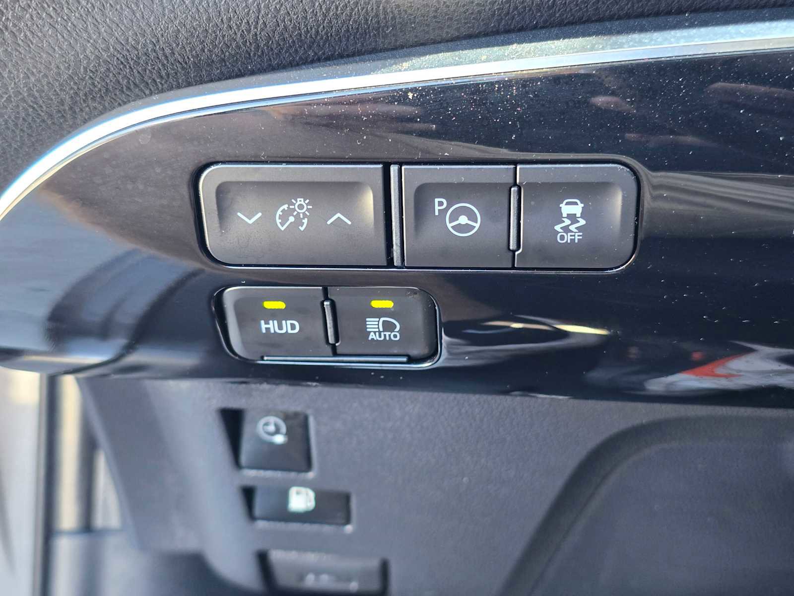 Certified 2022 Toyota Prius Prime Limited image 24