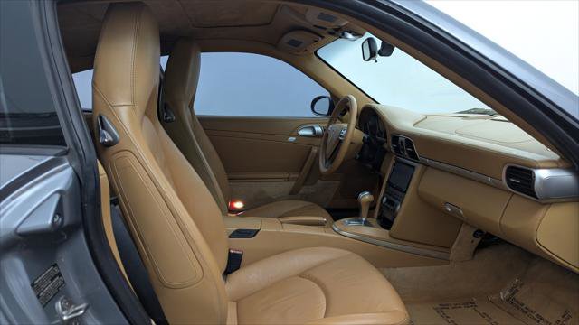 Used 2005 Porsche 911 Carrera S RWD image 17