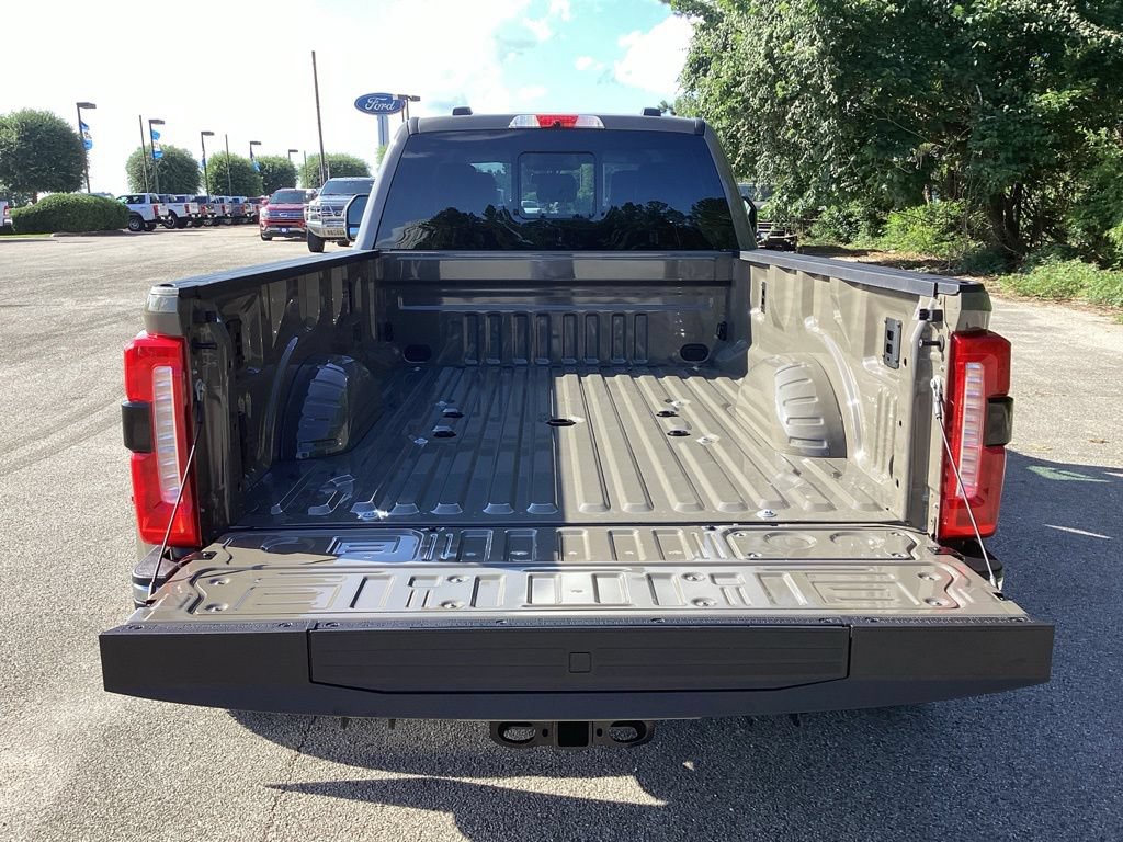 New 2026 Ford F350 Lariat AWD/4WD image 11