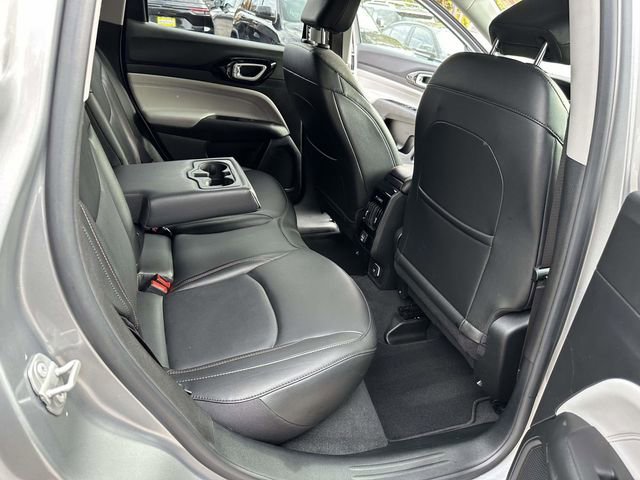 Certified 2022 Jeep Compass Limited image 17