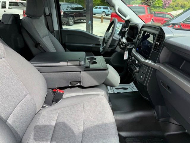 Used 2025 Ford F150 XL w/ Equipment Group 103A High AWD/4WD image 59
