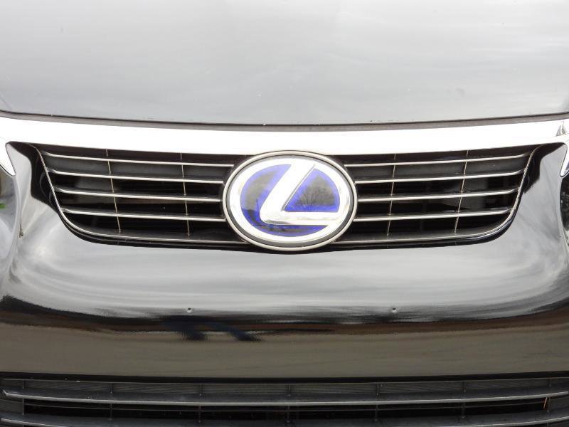 Used 2013 Lexus CT 200h w/ Premium Pkg w/Backup Camera image 26