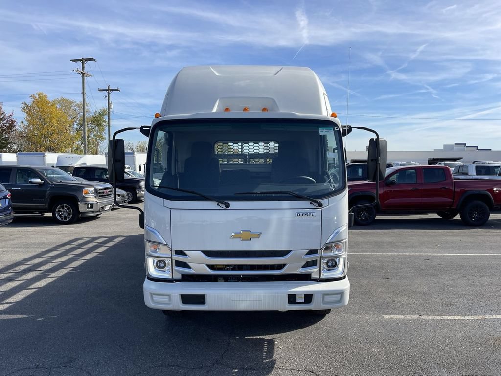 New 2024 Chevrolet Low Cab Forward 5500XD RWD image 2