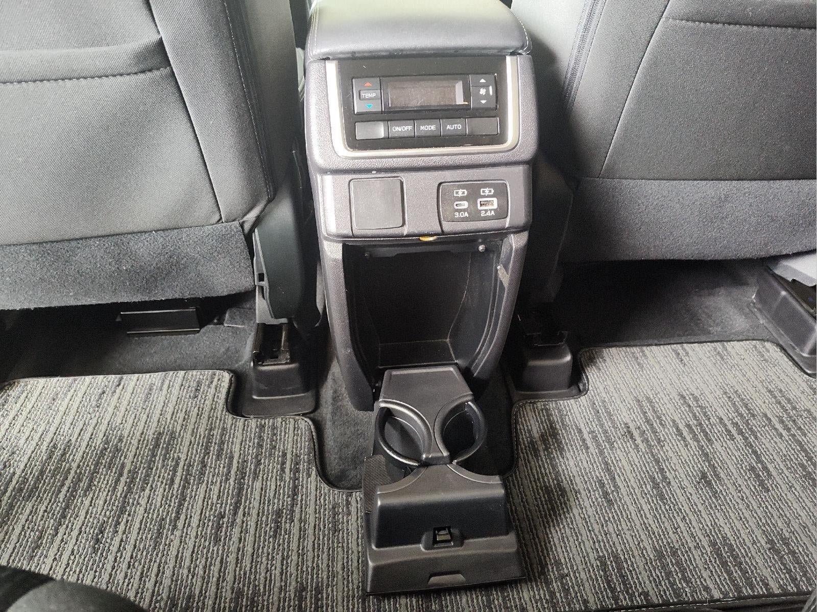 Used 2025 Subaru Ascent Premium AWD/4WD image 12