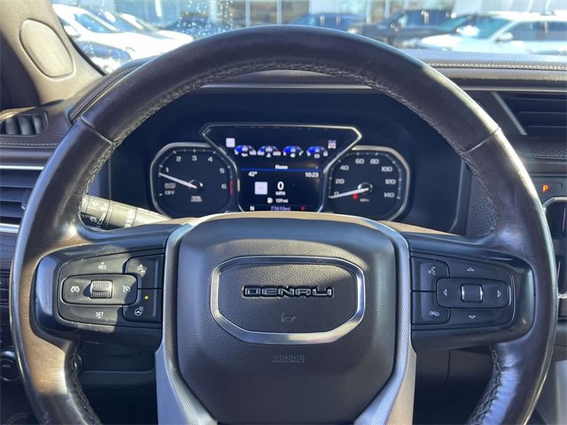 Used 2021 GMC Yukon Denali w/ Denali Premium Package image 24