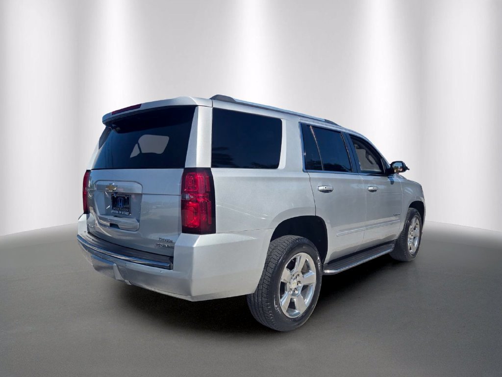 Used 2019 Chevrolet Tahoe Premier RWD image 3