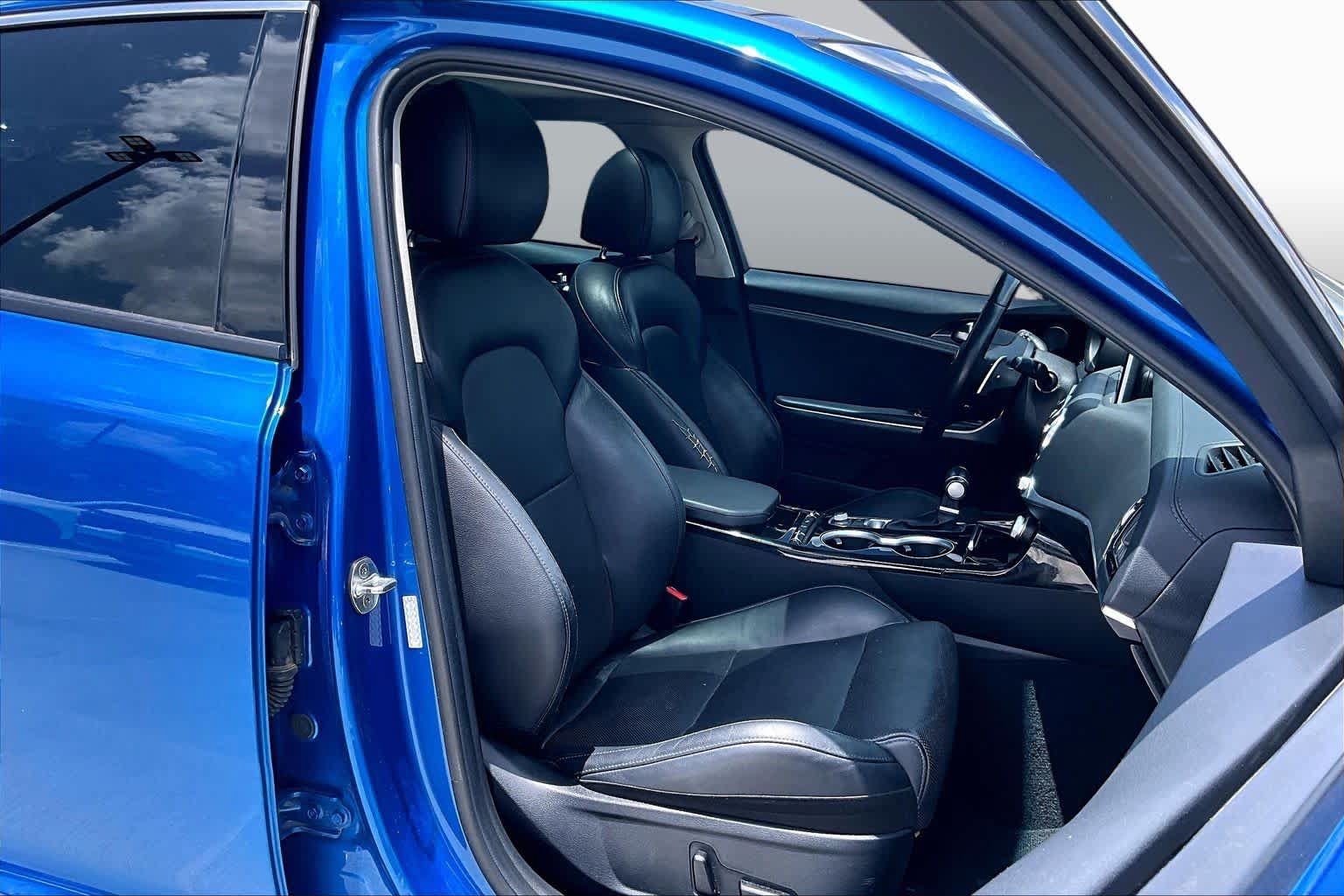 Used 2019 Kia Stinger Premium RWD image 9