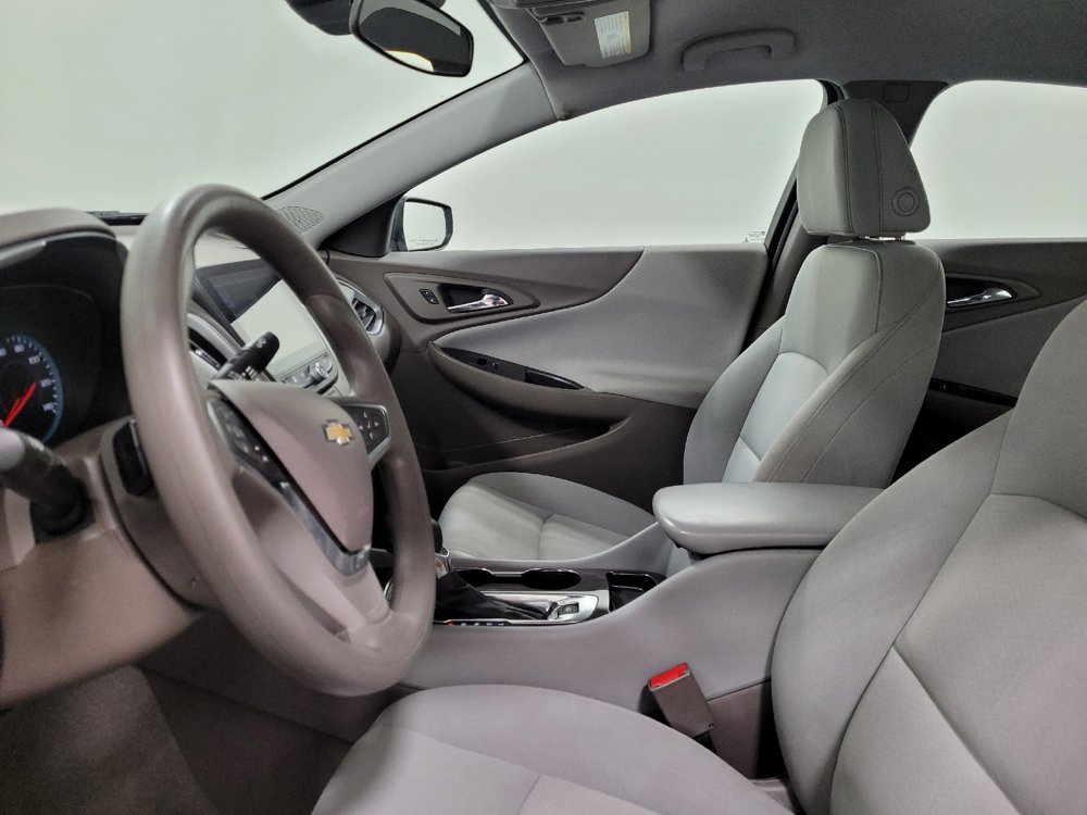 Used 2023 Chevrolet Malibu LS FWD image 17