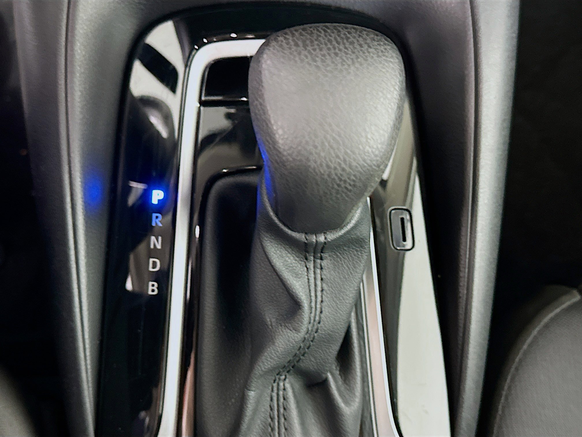 Used 2025 Toyota Corolla LE image 24