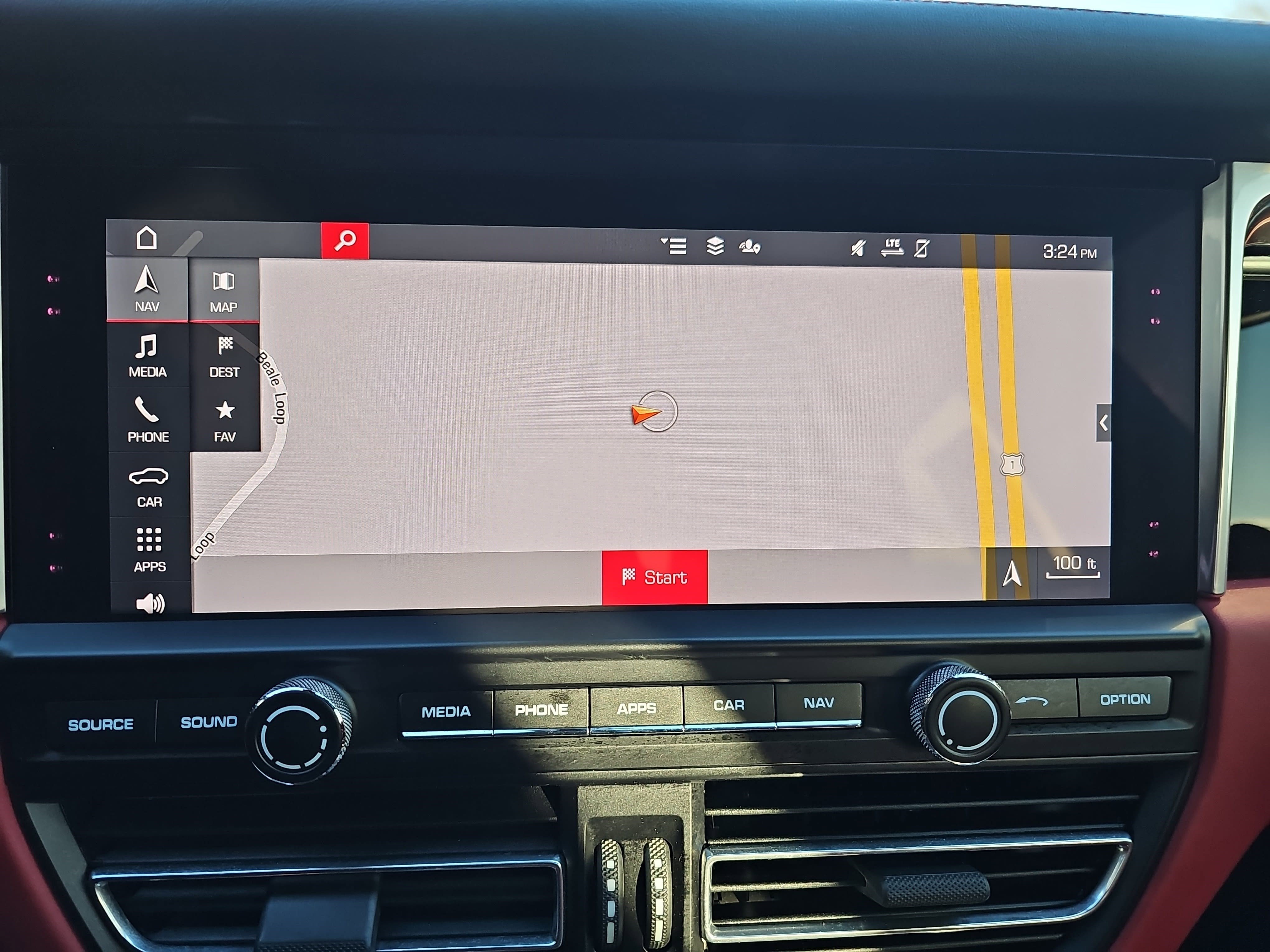 Used 2021 Porsche Macan Turbo image 23