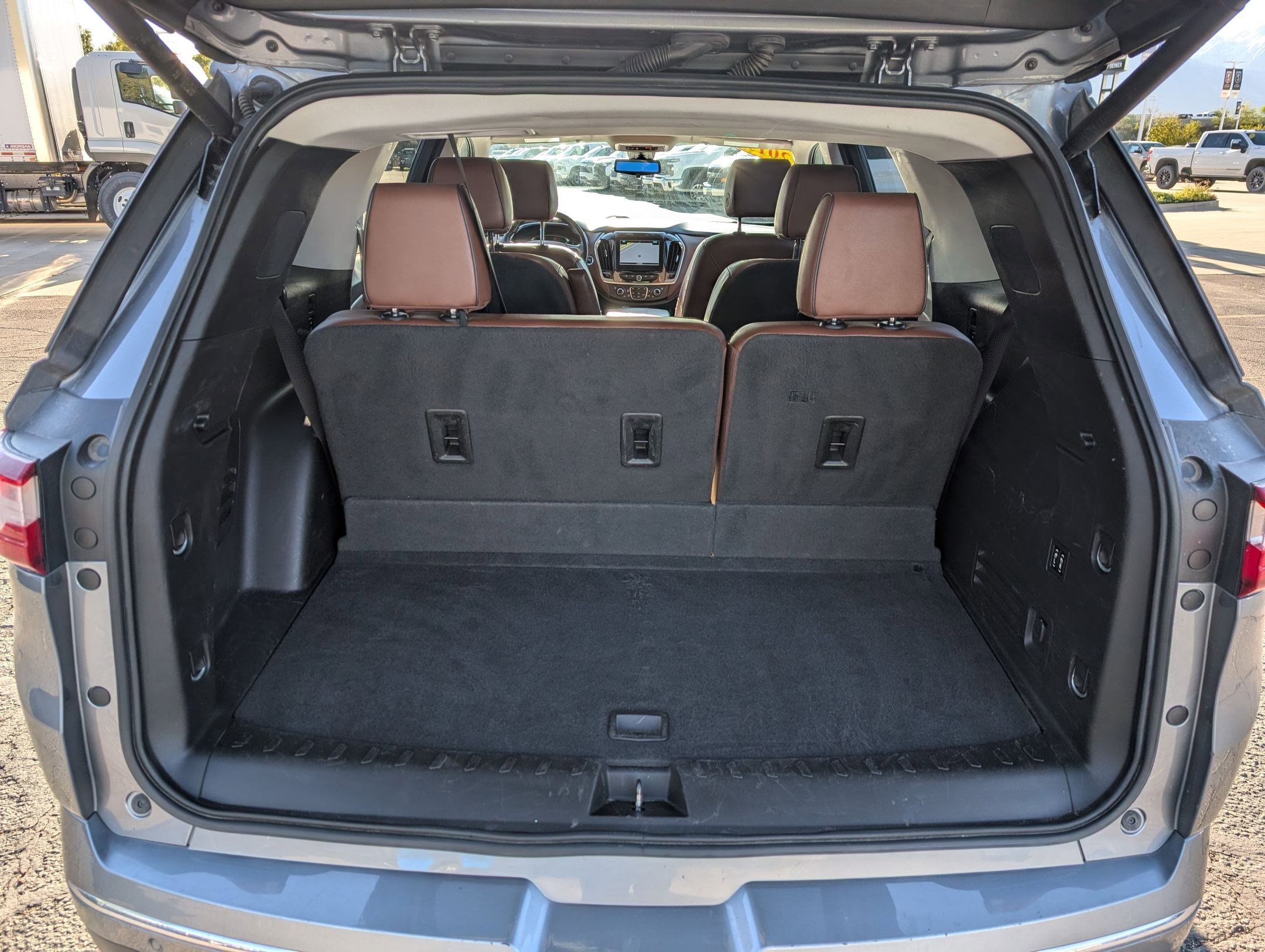 Used 2019 Chevrolet Traverse High Country w/ LPO, Floor Liner Package AWD/4WD image 32