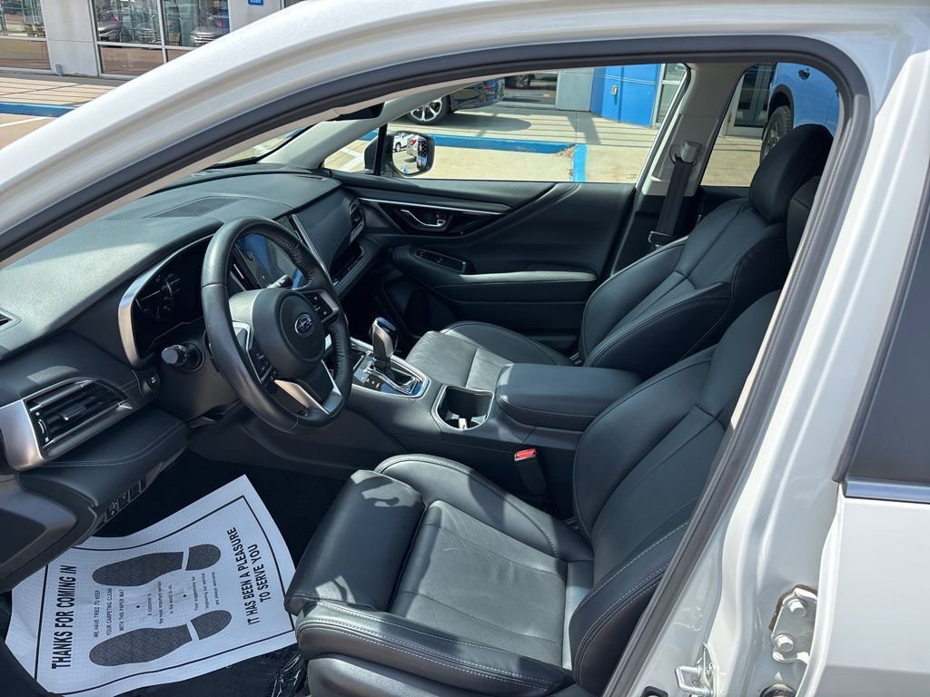 Used 2022 Subaru Outback Limited image 18
