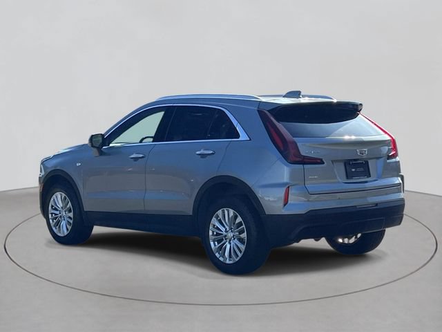 Certified 2024 Cadillac XT4 Luxury w/ Cold Weather Package AWD/4WD image 3