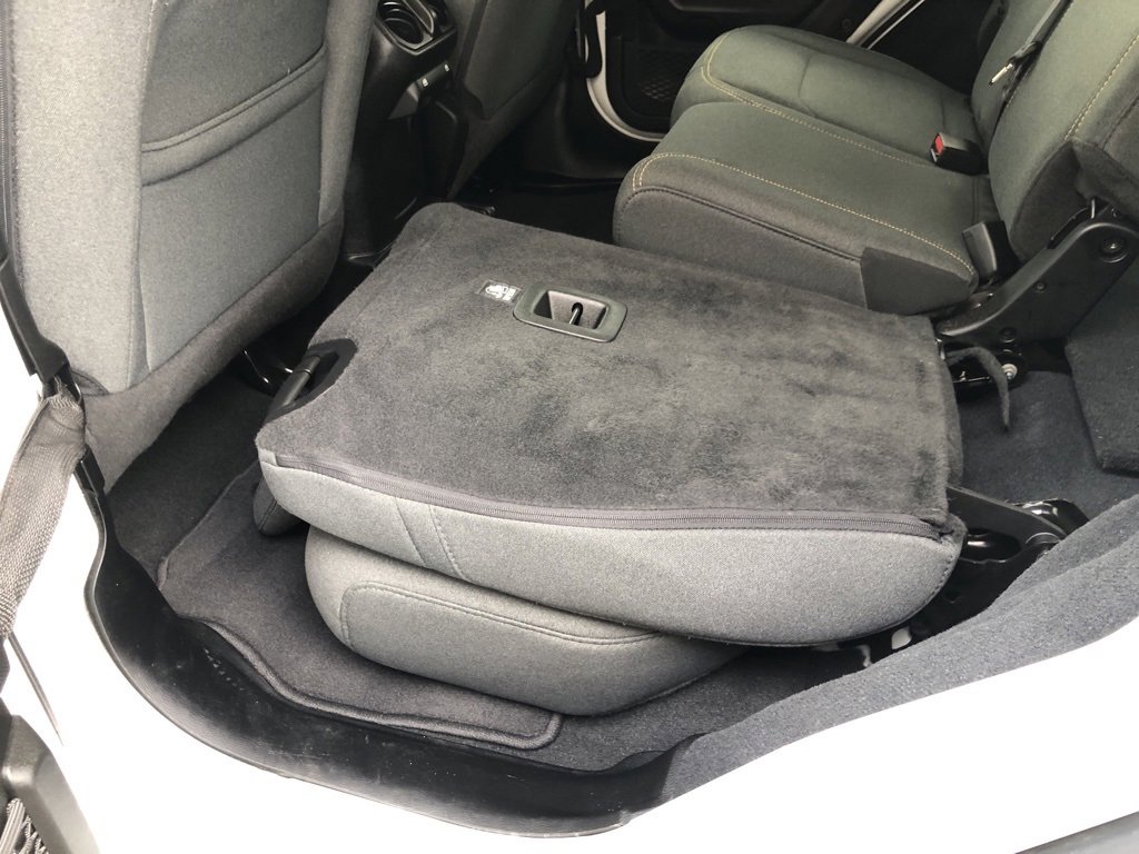 Used 2024 Jeep Wrangler Sport S image 36