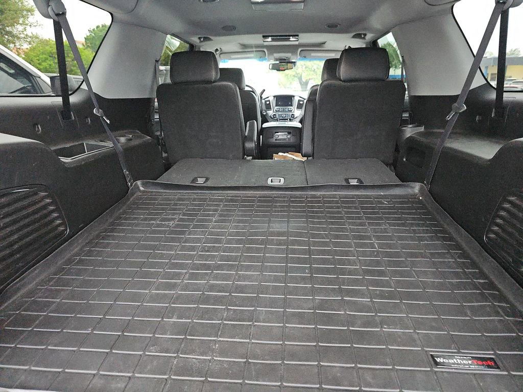 Used 2019 Chevrolet Suburban Premier image 18