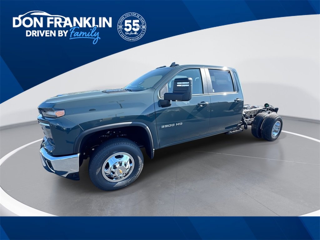 New 2026 Chevrolet Silverado 3500 LT w/ Convenience Package image 1