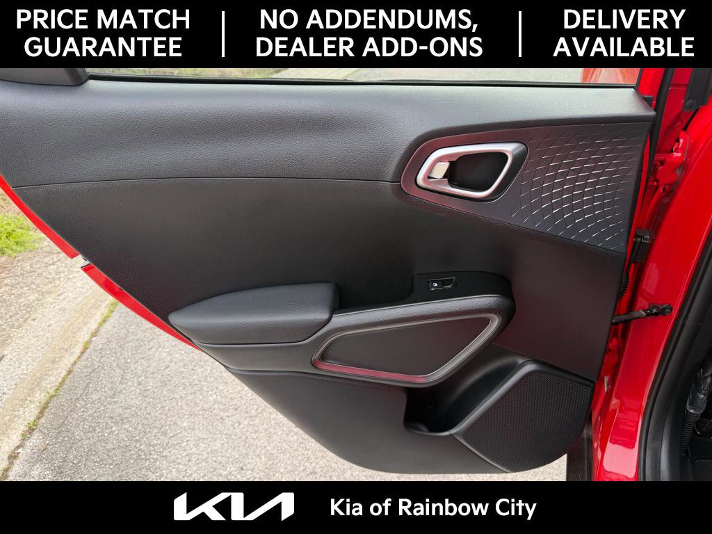 Used 2021 Kia Soul S image 16