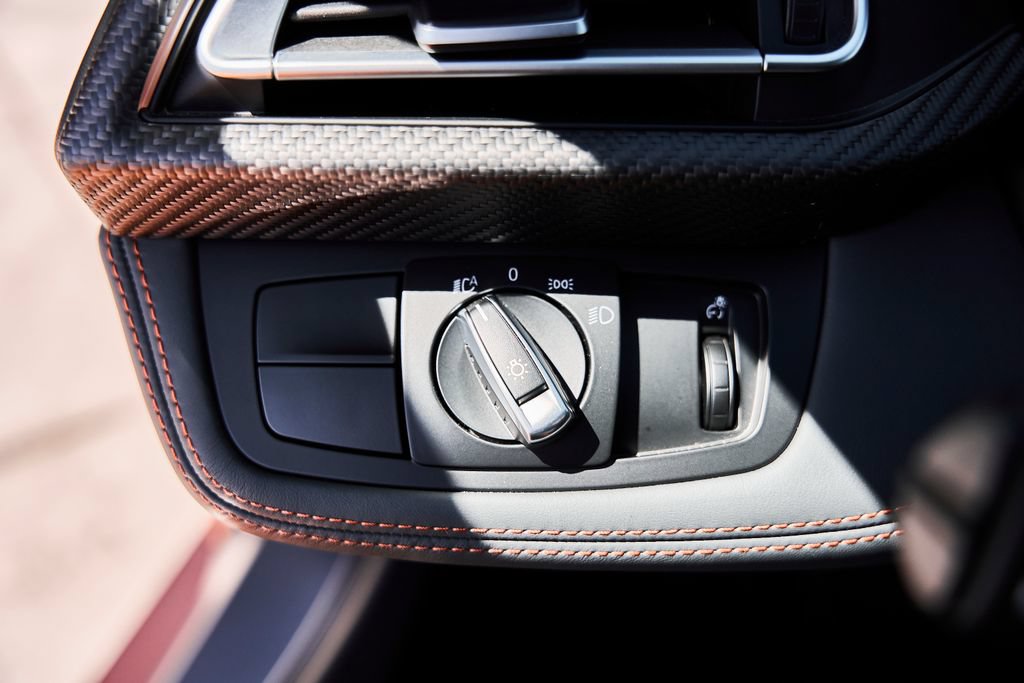 Used 2019 BMW i8 Coupe AWD/4WD image 45