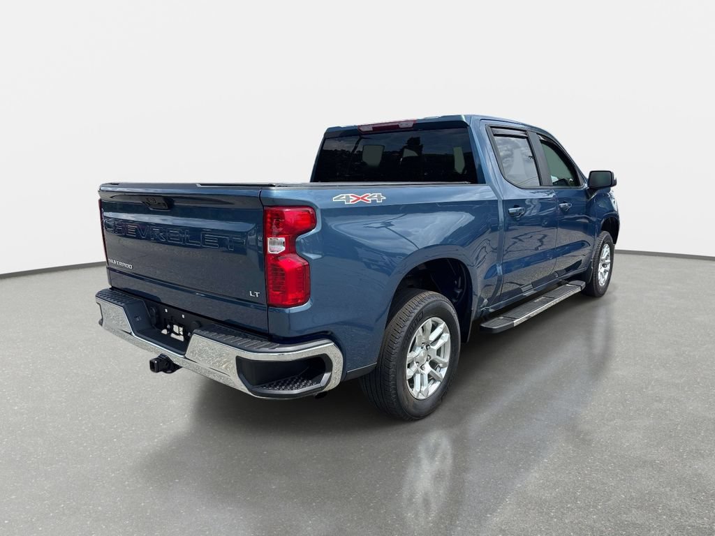 Used 2024 Chevrolet Silverado 1500 LT AWD/4WD image 4