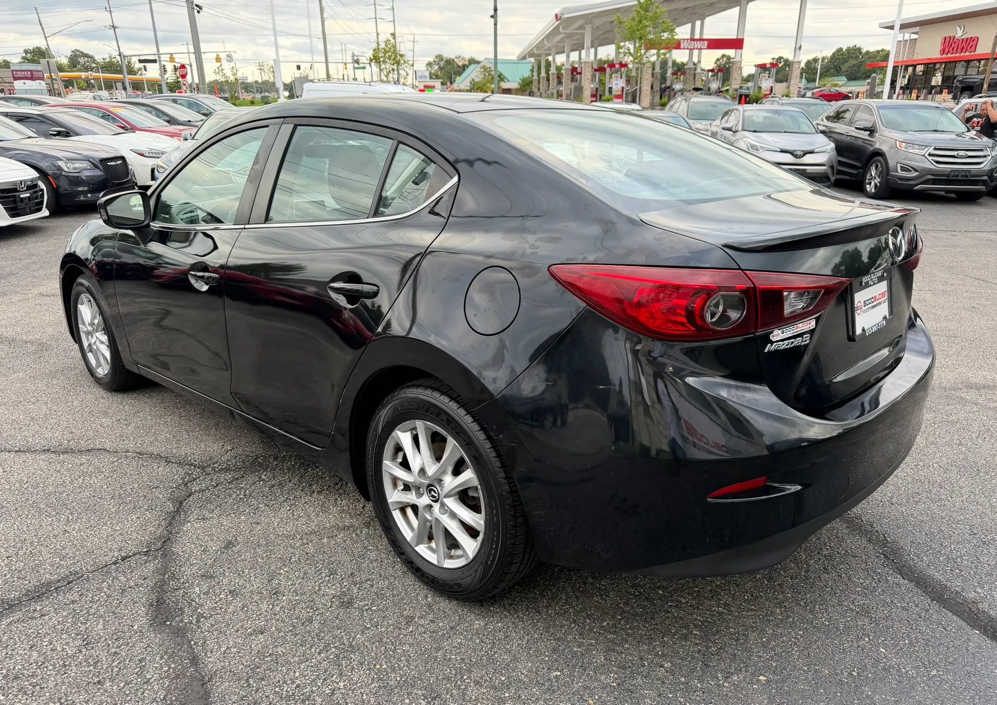 Used 2014 MAZDA MAZDA3 i Touring w/ Moonroof Package 1 FWD image 3