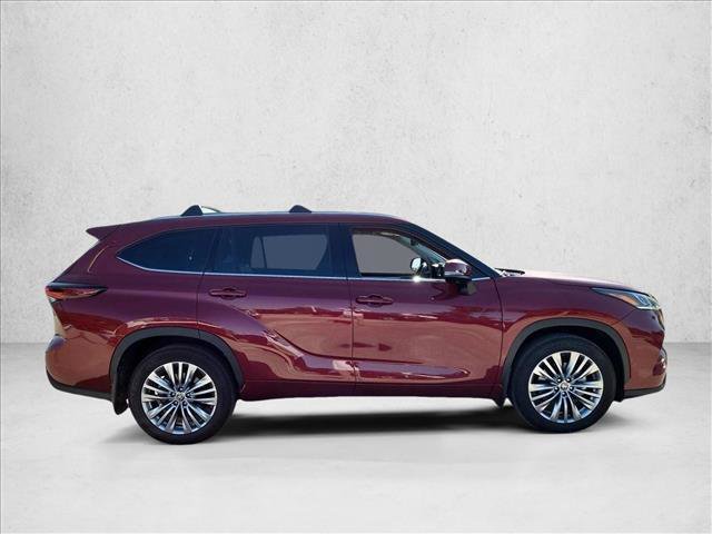 Used 2026 Toyota Highlander Platinum AWD/4WD video 4