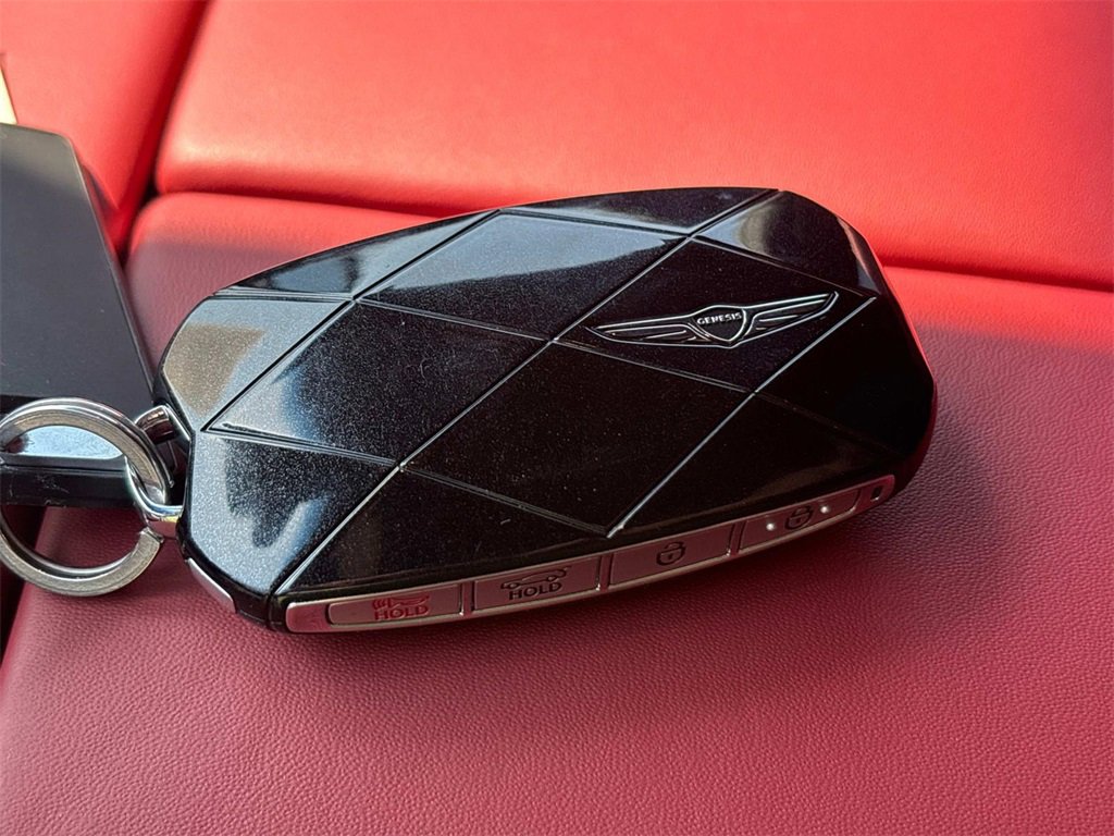 Used 2025 Genesis GV80 3.5T e-SC image 33