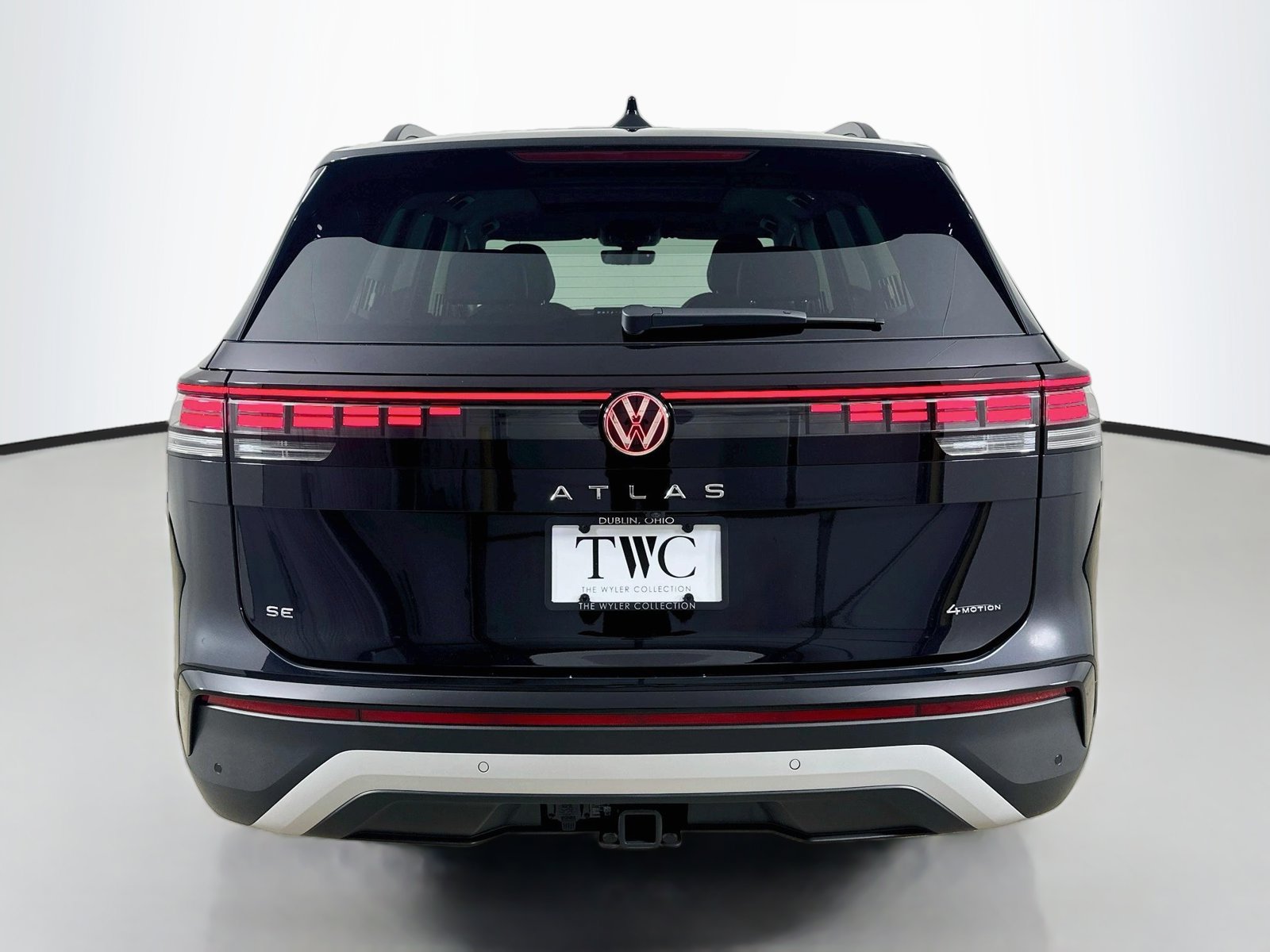 New 2027 Volkswagen Atlas SE AWD/4WD image 6