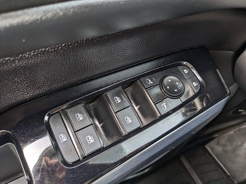 Used 2024 Nissan Pathfinder SL w/ SL Premium Package image 56