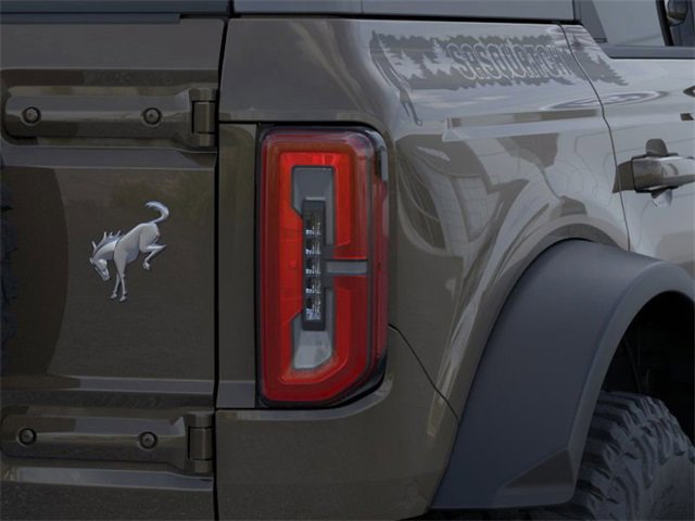 New 2025 Ford Bronco Outer Banks w/ Sasquatch Package image 23