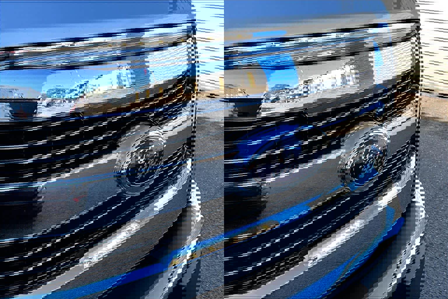 Used 2015 Ford F150 Lariat image 30