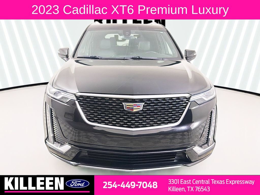 Used 2023 Cadillac XT6 Premium Luxury AWD/4WD image 2