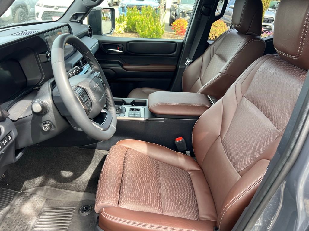 Used 2025 Toyota Land Cruiser w/ Premium Package AWD/4WD image 12