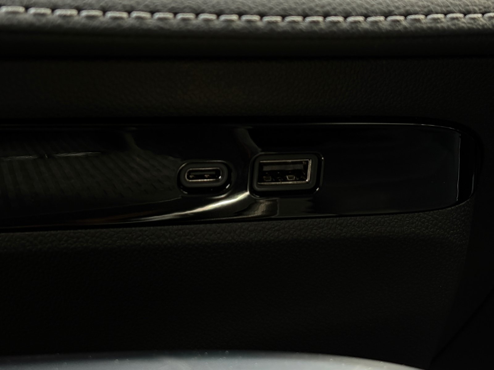 New 2026 Buick Enclave Preferred w/ Power Package FWD image 21