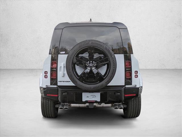 Used 2025 Land Rover Defender 110 X-Dynamic SE AWD/4WD image 8
