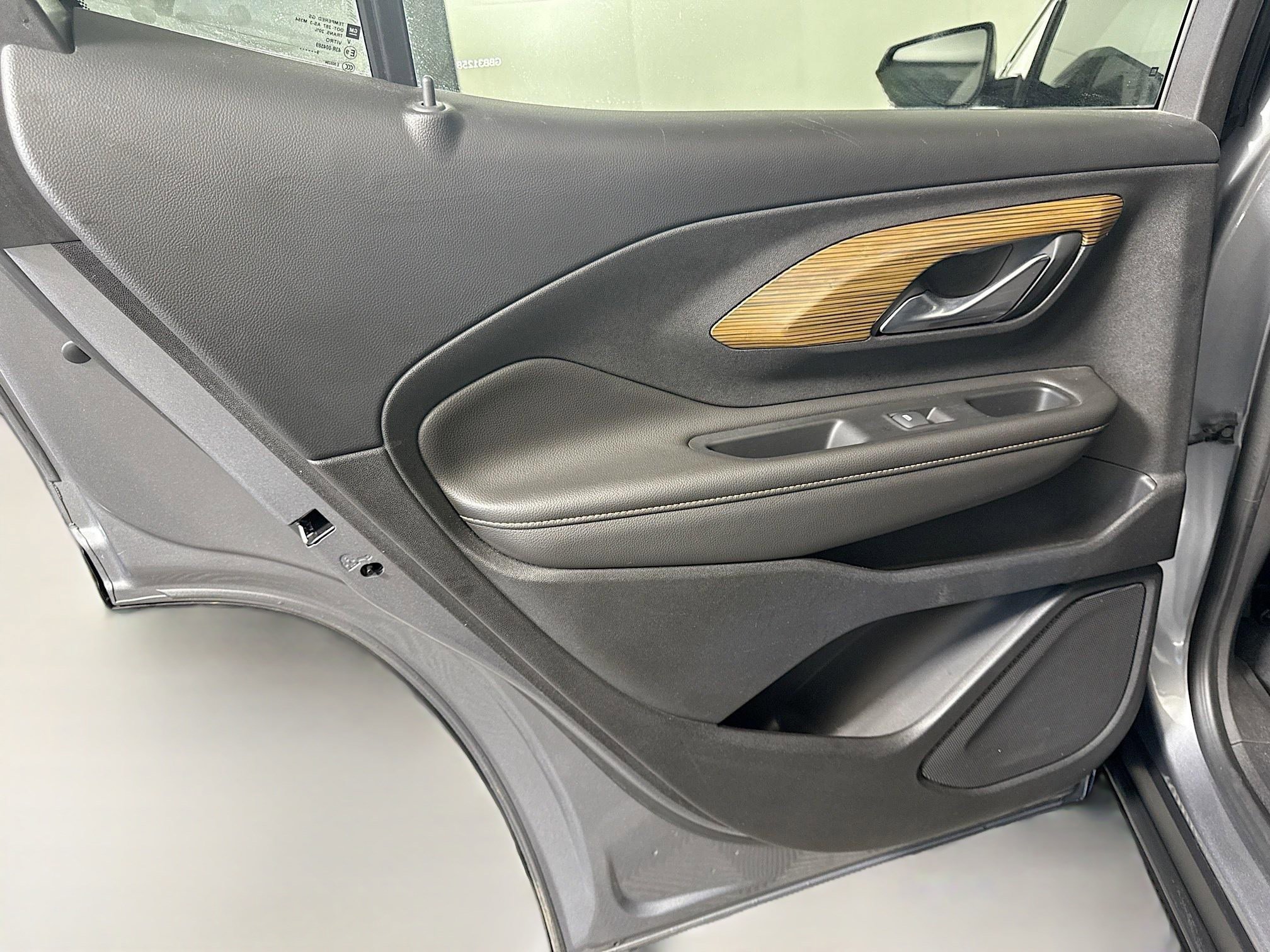 Used 2020 GMC Terrain SLE image 26