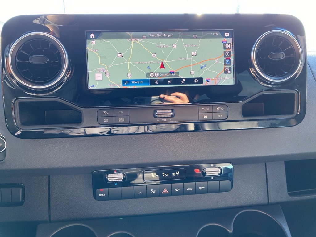 Used 2020 Mercedes-Benz Sprinter 2500 image 9