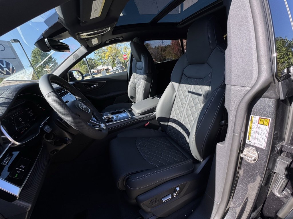 New 2026 Audi SQ8 Premium Plus image 21