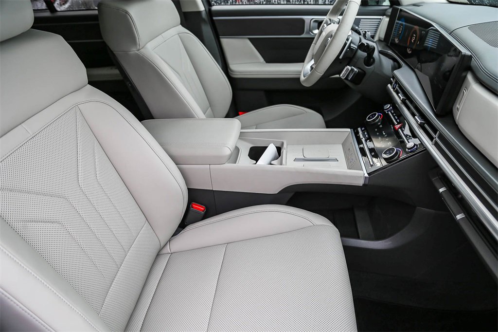 Certified 2026 Hyundai Santa Fe SEL image 15