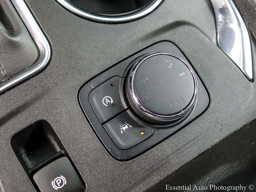 Used 2023 Chevrolet Traverse High Country AWD/4WD image 21