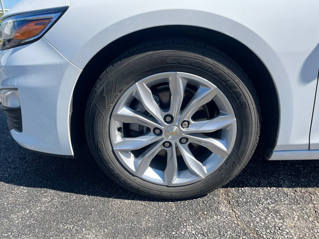 Certified 2025 Chevrolet Malibu LT FWD image 33